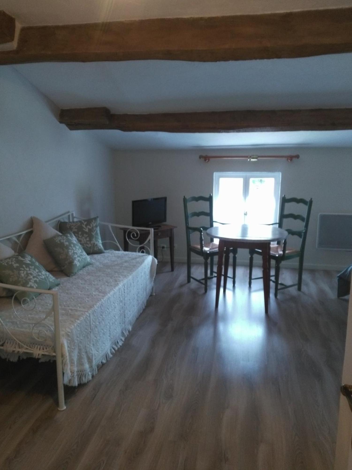 Maison D'Hotes La Chabanaise - Marais Poitevin Cramchaban Rum bild